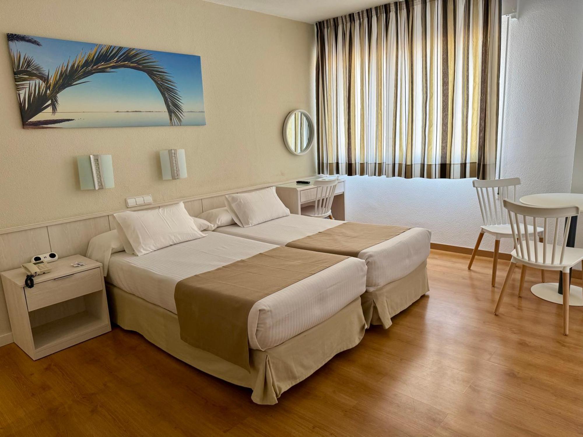 Hotel Neptuno San Pedro del Pinatar Zimmer foto